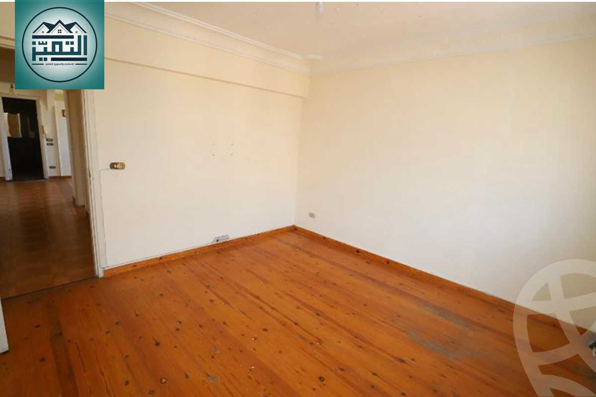 https://aqarmap.com.eg/en/listing/6347020-for-sale-alexandria-smouha-victor-amanoiel-square