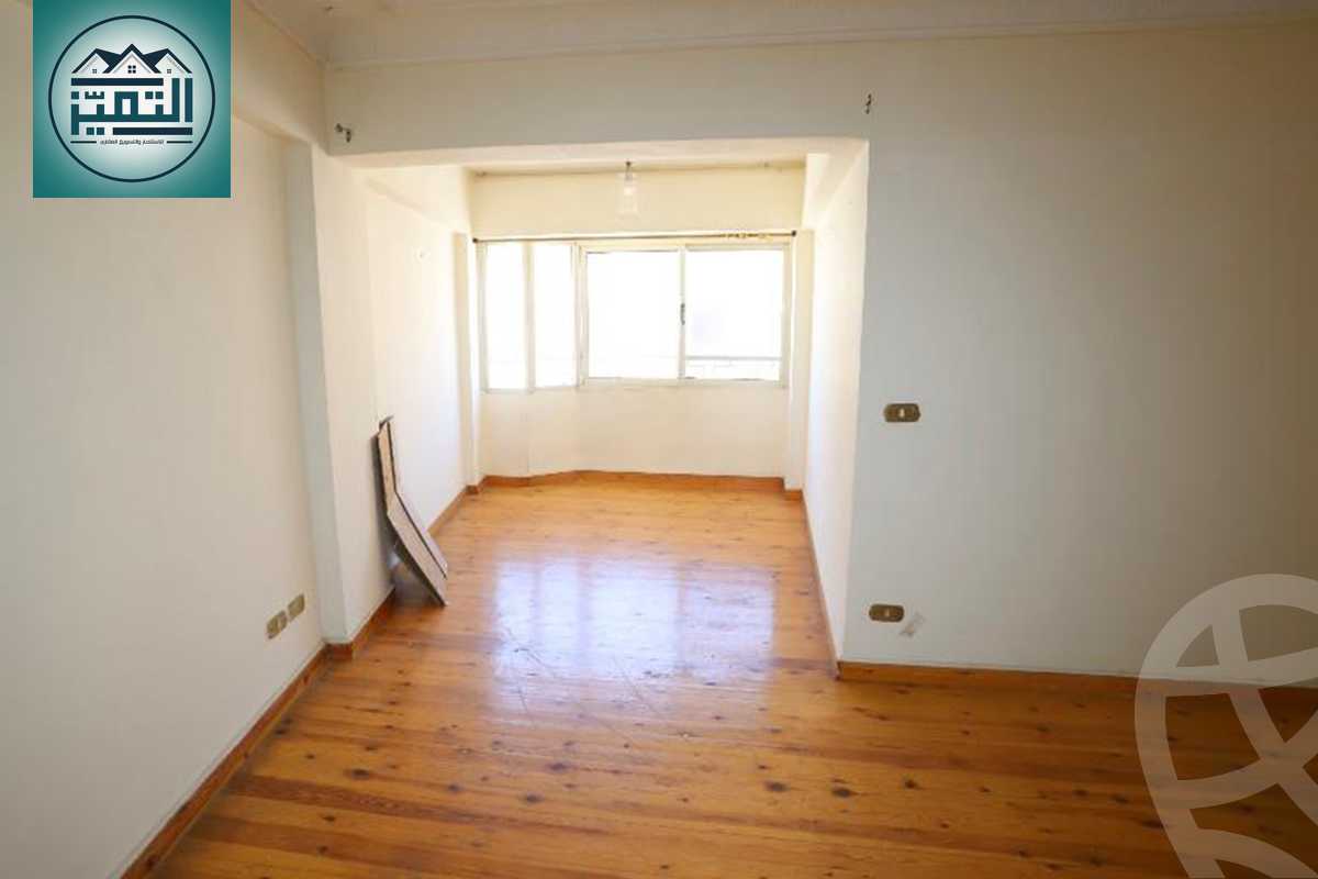 https://aqarmap.com.eg/en/listing/6347020-for-sale-alexandria-smouha-victor-amanoiel-square