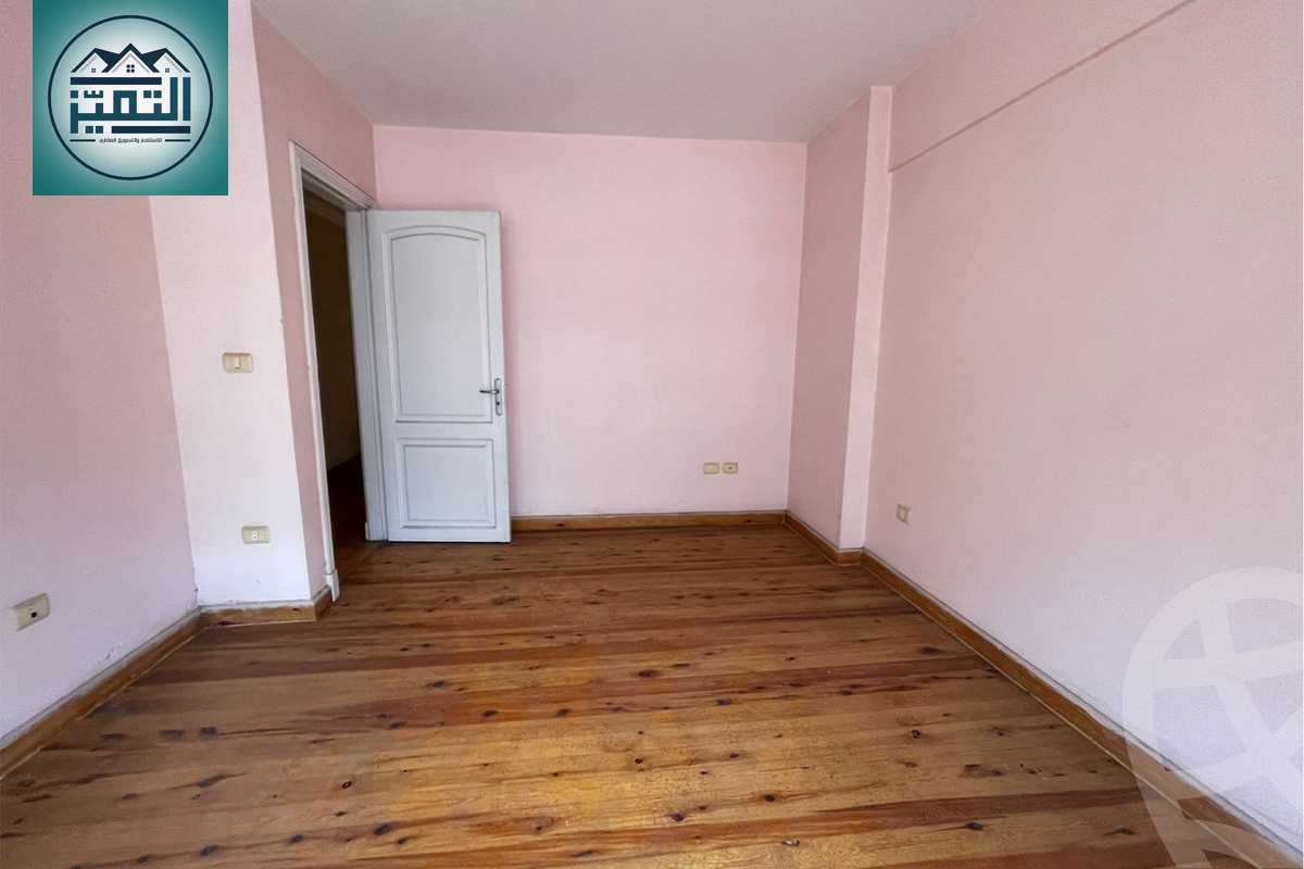 https://aqarmap.com.eg/ar/listing/6354761-for-rent-alexandria-smouha-mohammed-fawzi-moaz-st