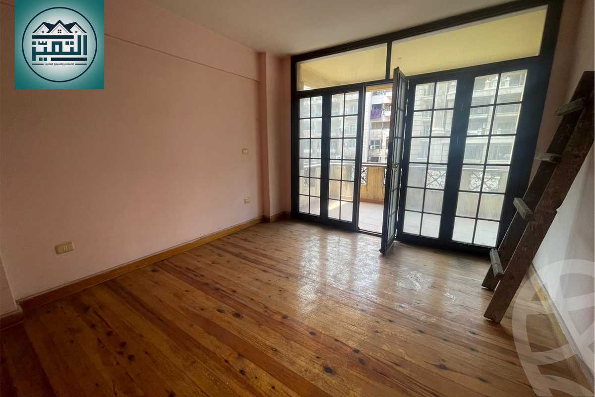 https://aqarmap.com.eg/ar/listing/6354761-for-rent-alexandria-smouha-mohammed-fawzi-moaz-st