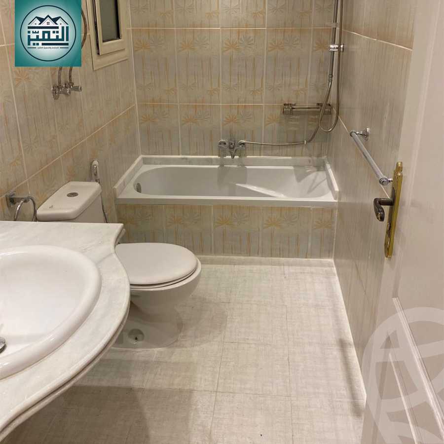 https://aqarmap.com.eg/ar/listing/6360737-for-sale-alexandria-bolekly-abou-quer-st