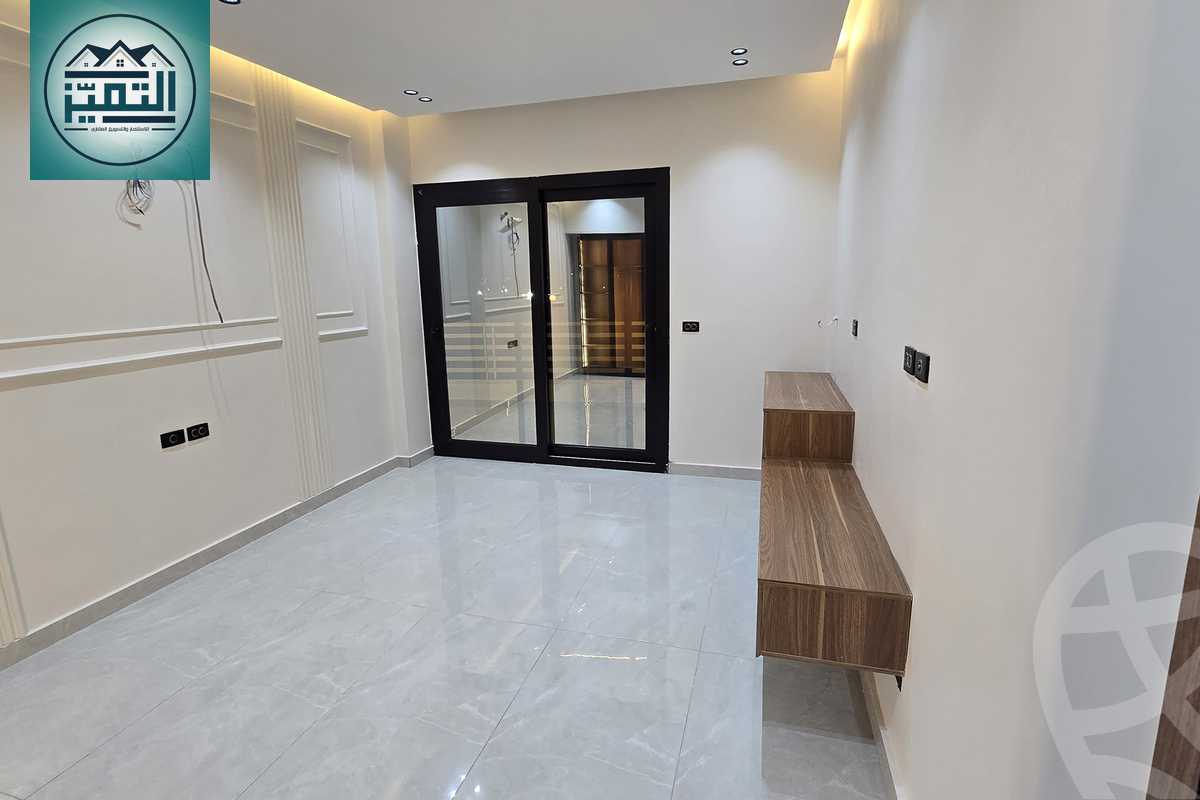 https://aqarmap.com.eg/ar/listing/6371034-for-sale-alexandria-lm-mwr-lm-mwr-lshty-kornesh-el-maamoura-st