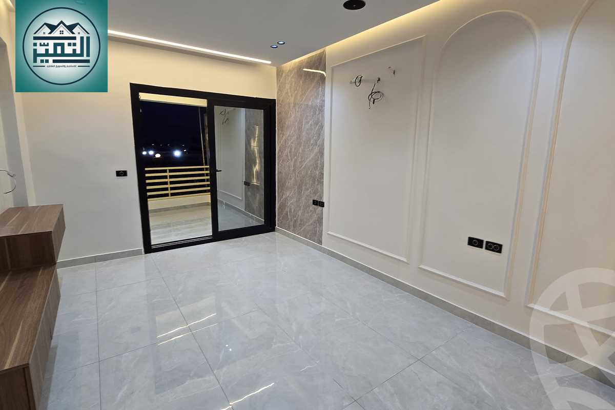 https://aqarmap.com.eg/ar/listing/6371034-for-sale-alexandria-lm-mwr-lm-mwr-lshty-kornesh-el-maamoura-st