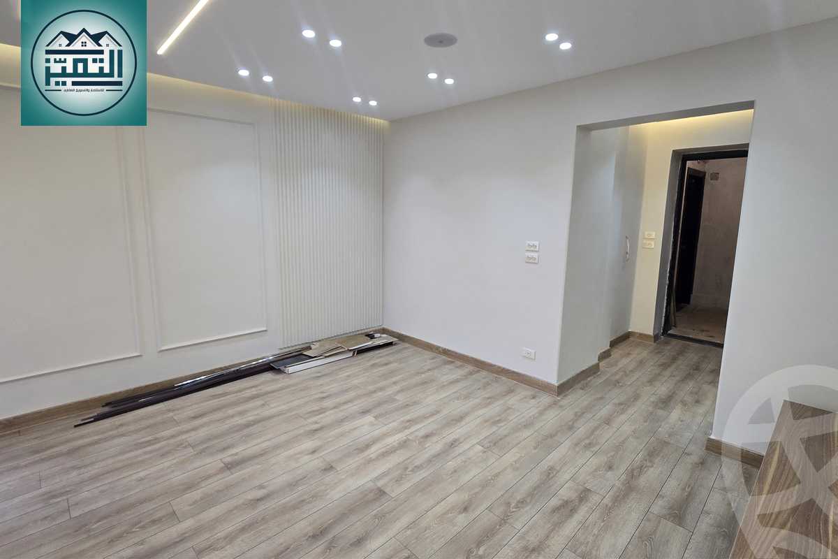 https://aqarmap.com.eg/ar/listing/6371044-for-sale-alexandria-lm-mwr-lm-mwr-lshty-kornesh-el-maamoura-st
