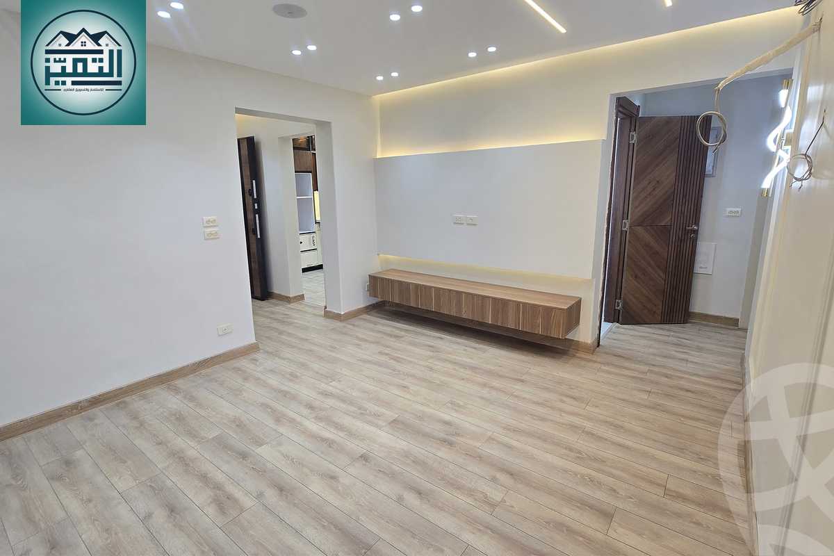 https://aqarmap.com.eg/ar/listing/6371044-for-sale-alexandria-lm-mwr-lm-mwr-lshty-kornesh-el-maamoura-st