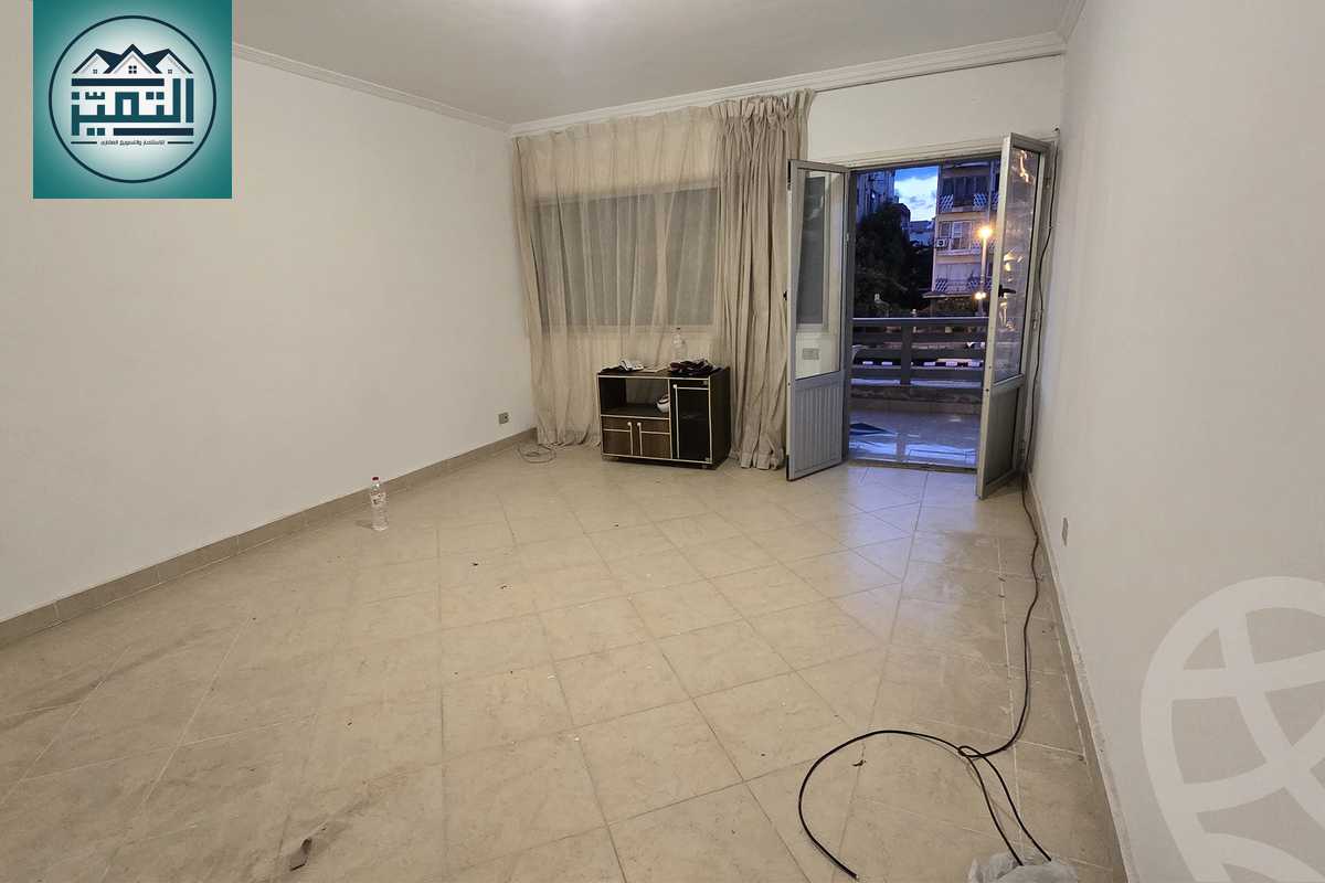 https://aqarmap.com.eg/ar/listing/6371059-for-sale-alexandria-lm-mwr-lm-mwr-lshty-kornesh-el-maamoura-st