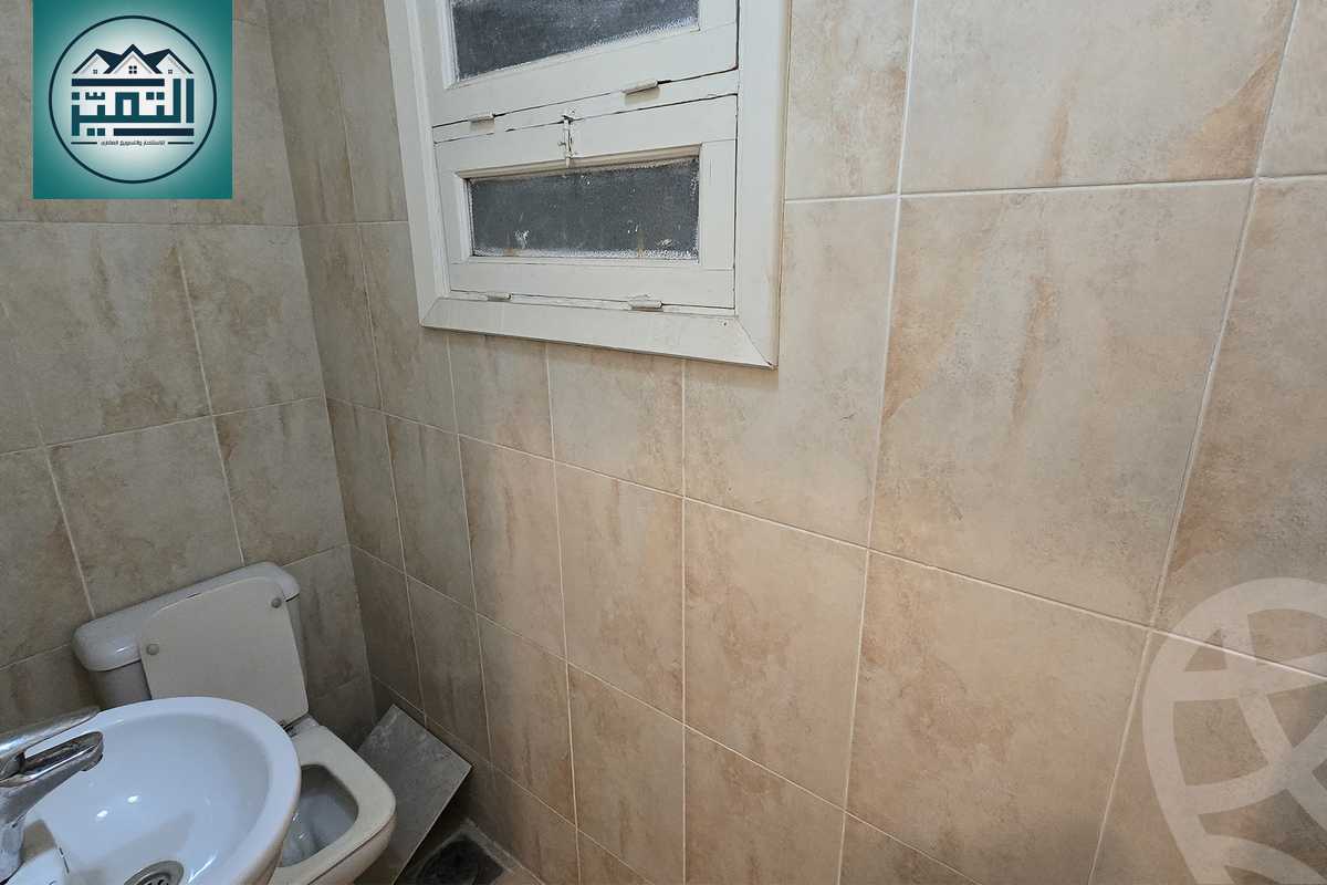 https://aqarmap.com.eg/ar/listing/6371059-for-sale-alexandria-lm-mwr-lm-mwr-lshty-kornesh-el-maamoura-st