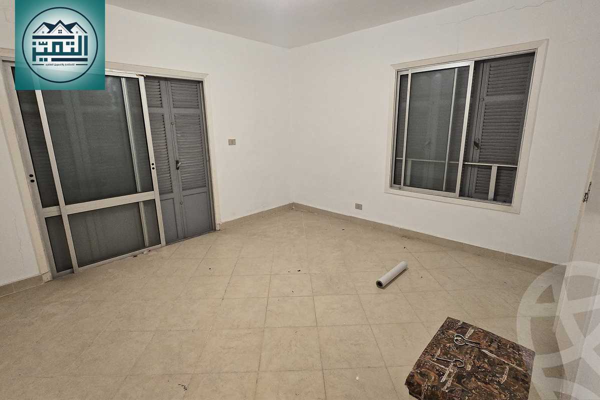 https://aqarmap.com.eg/ar/listing/6371059-for-sale-alexandria-lm-mwr-lm-mwr-lshty-kornesh-el-maamoura-st