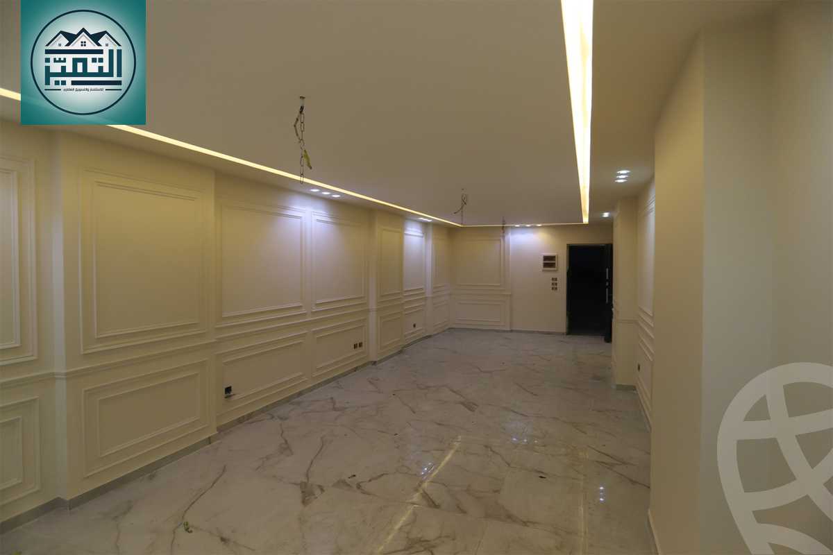 https://aqarmap.com.eg/en/listing/6375558-for-sale-alexandria-camp-cesar-el-gaish-rd