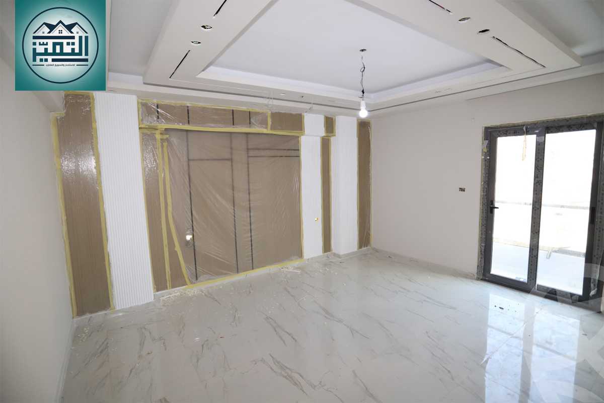 https://aqarmap.com.eg/en/listing/6375558-for-sale-alexandria-camp-cesar-el-gaish-rd