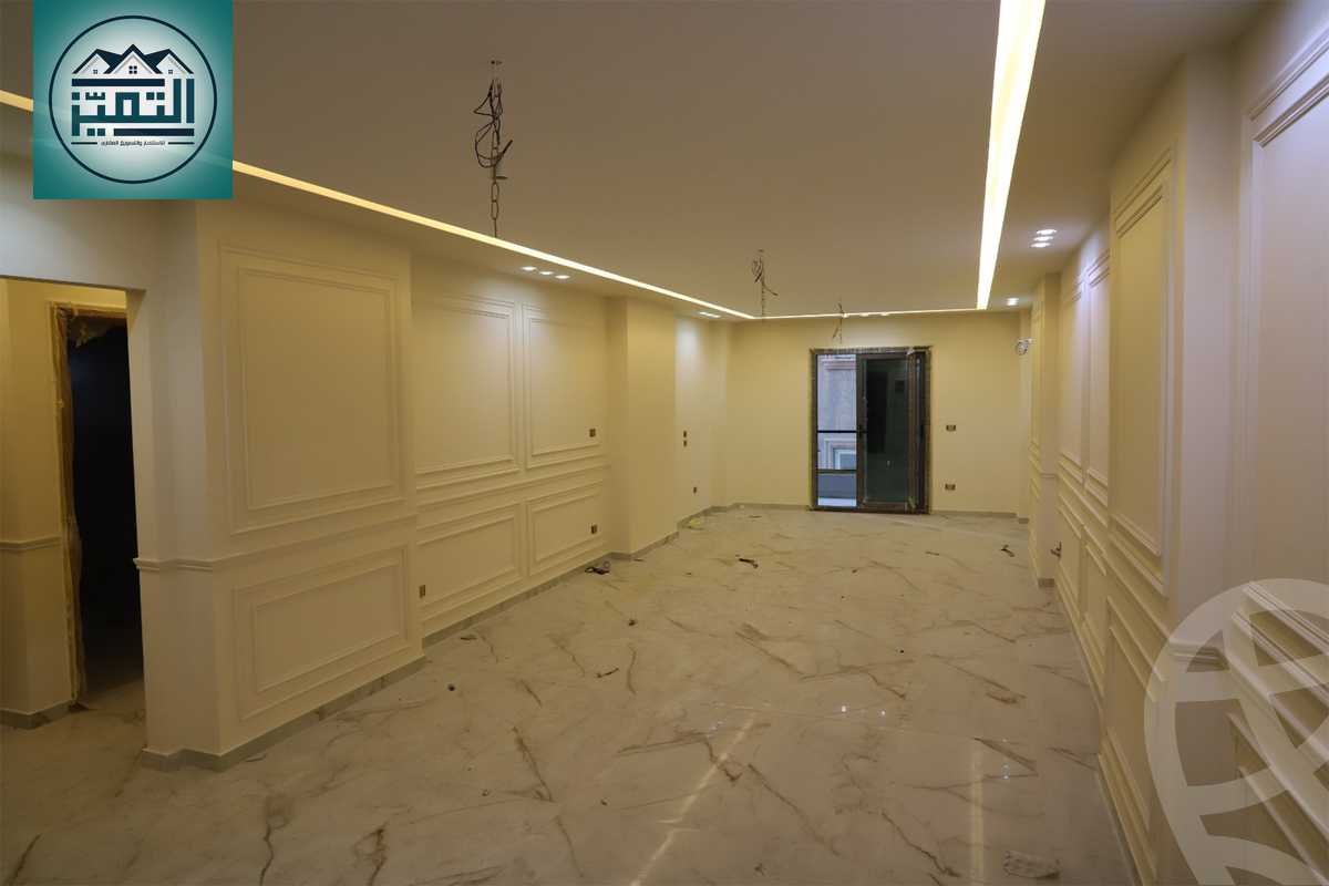 https://aqarmap.com.eg/en/listing/6375558-for-sale-alexandria-camp-cesar-el-gaish-rd