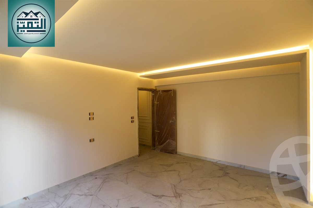 https://aqarmap.com.eg/en/listing/6375558-for-sale-alexandria-camp-cesar-el-gaish-rd