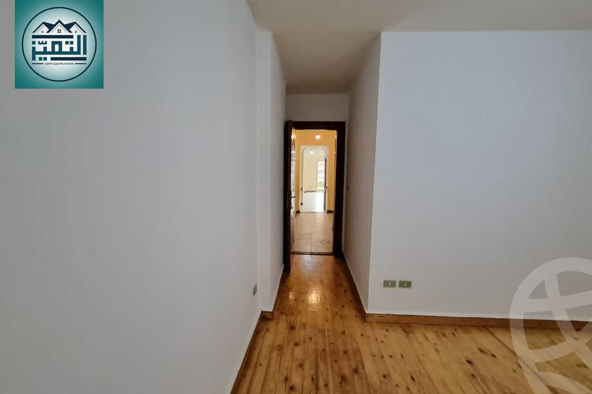 https://aqarmap.com.eg/en/listing/6419823-for-rent-alexandria-lauran-shaarawy-st