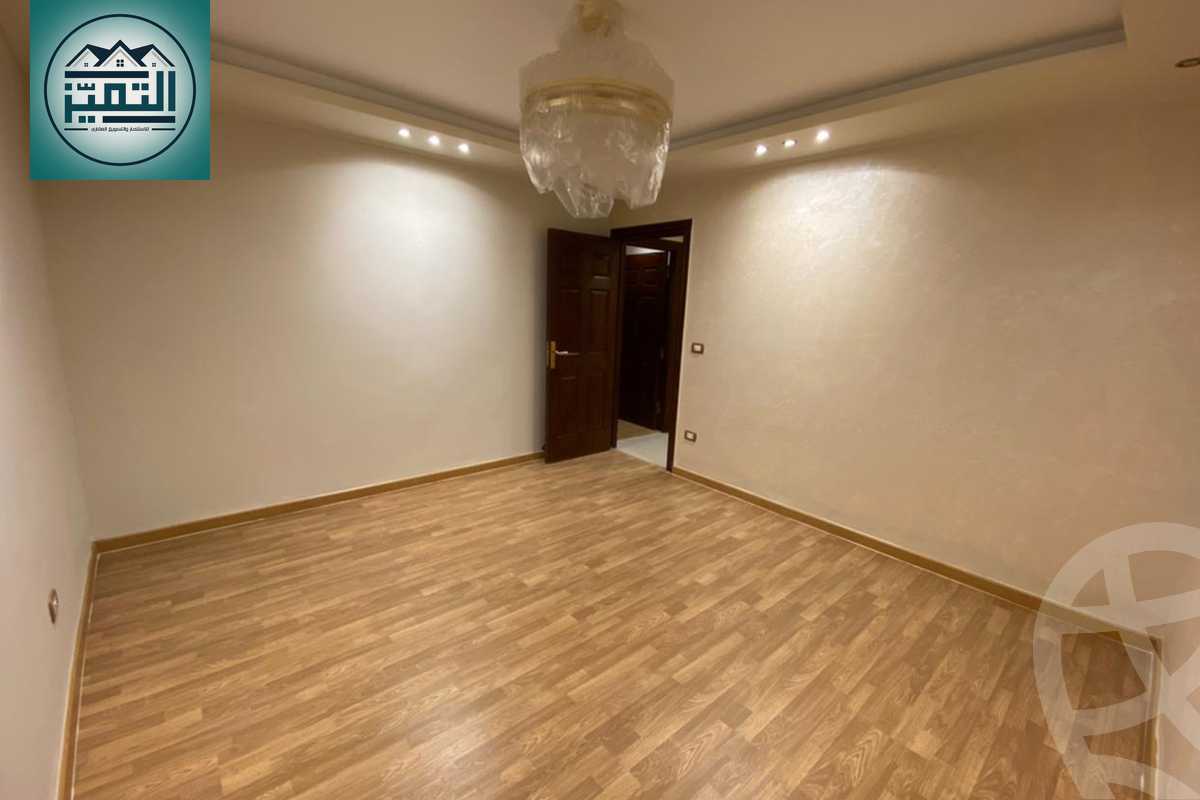 https://aqarmap.com.eg/en/listing/6421830-for-sale-alexandria-camp-cesar-ahmed-kamha-st