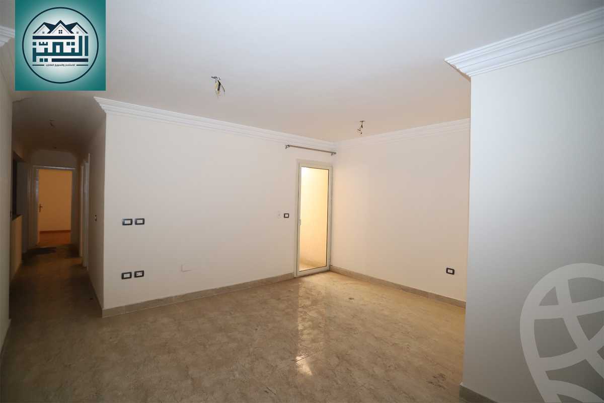https://aqarmap.com.eg/ar/listing/6552659-for-rent-alexandria-ganaklis-shr-bw-qyr-tryq-lhry