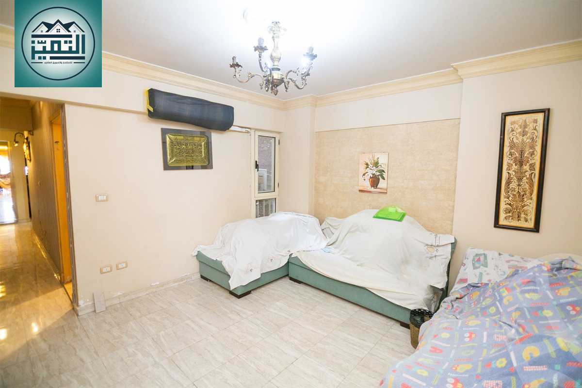 https://aqarmap.com.eg/ar/listing/6558308-for-sale-alexandria-kafr-abdo-kafr-abdou-st