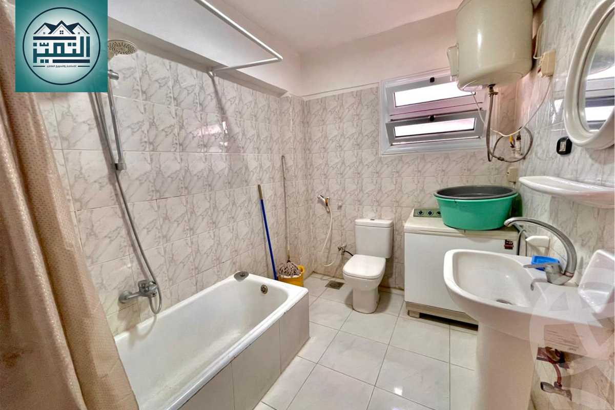 https://aqarmap.com.eg/ar/listing/6569658-for-sale-alexandria-lm-mwr-lm-mwr-lshty-kornesh-el-maamoura-st