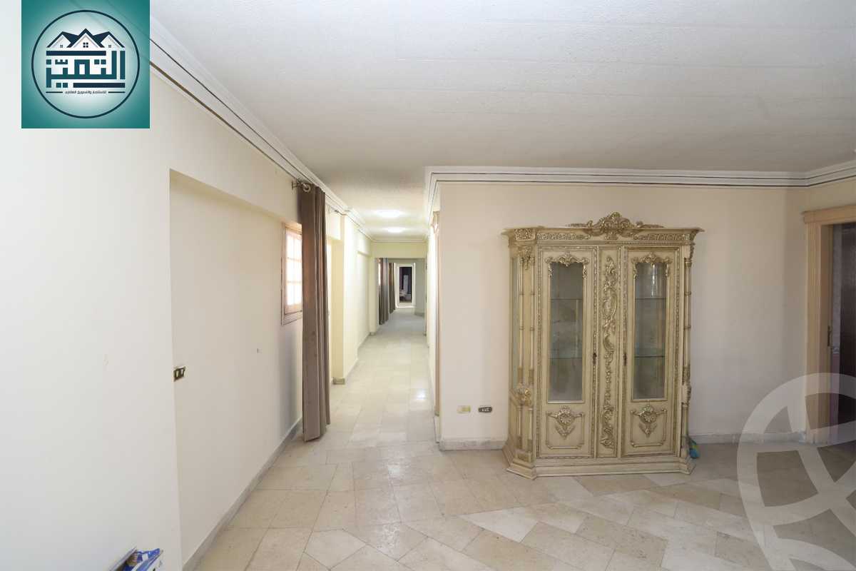 https://aqarmap.com.eg/ar/listing/6574992-for-sale-alexandria-lauran-shr-bw-qyr-tryq-lhry