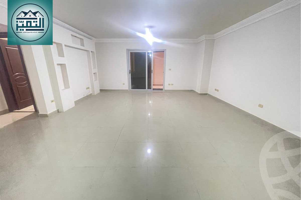 https://aqarmap.com.eg/ar/listing/6625127-for-sale-alexandria-stanley-abd-el-aziz-fahmy-st