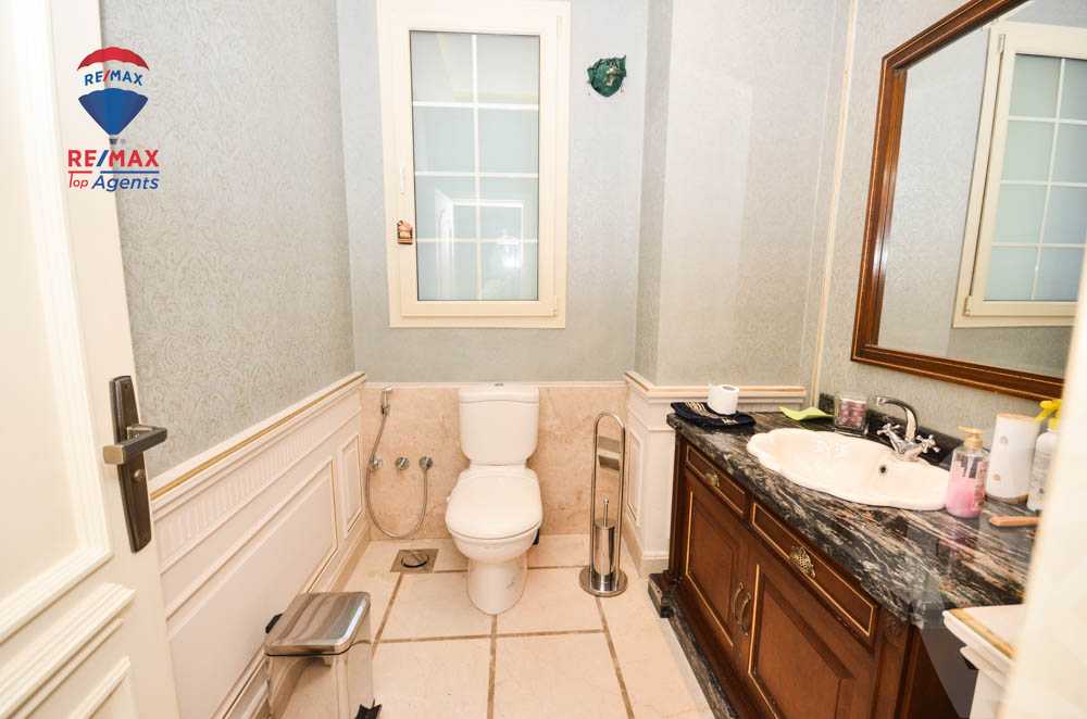 https://aqarmap.com.eg/en/listing/3771760-for-sale-alexandria-compounds-kmbwnd-l-rwb-rwyl