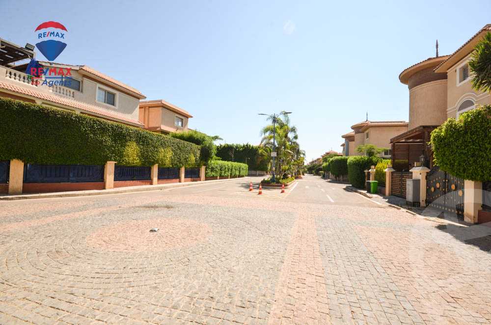 https://aqarmap.com.eg/en/listing/3771760-for-sale-alexandria-compounds-kmbwnd-l-rwb-rwyl