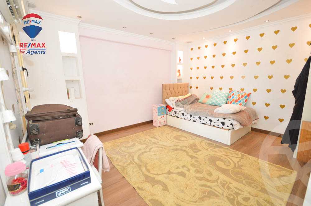 https://aqarmap.com.eg/ar/listing/3857668-for-sale-alexandria-kafr-abdo-shr-lsyd-skyn-bnt-lhsyn