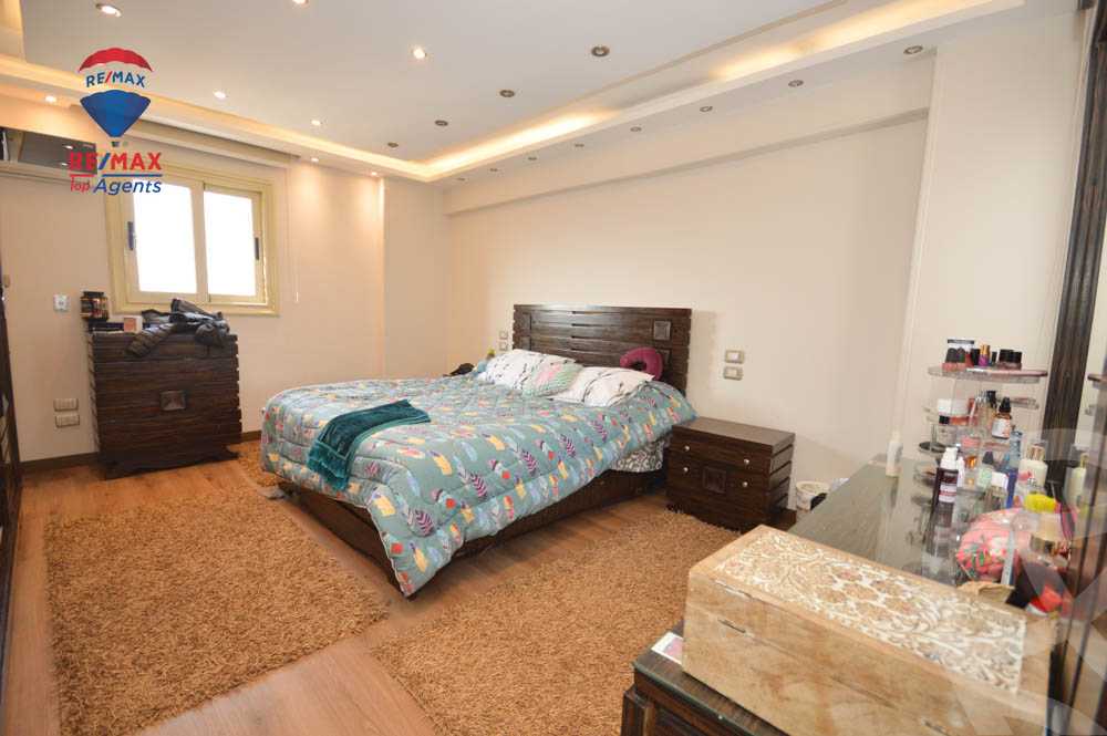 https://aqarmap.com.eg/ar/listing/3857668-for-sale-alexandria-kafr-abdo-shr-lsyd-skyn-bnt-lhsyn