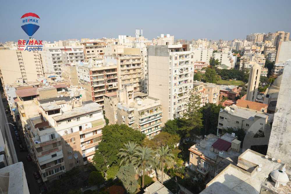 https://aqarmap.com.eg/ar/listing/3857668-for-sale-alexandria-kafr-abdo-shr-lsyd-skyn-bnt-lhsyn