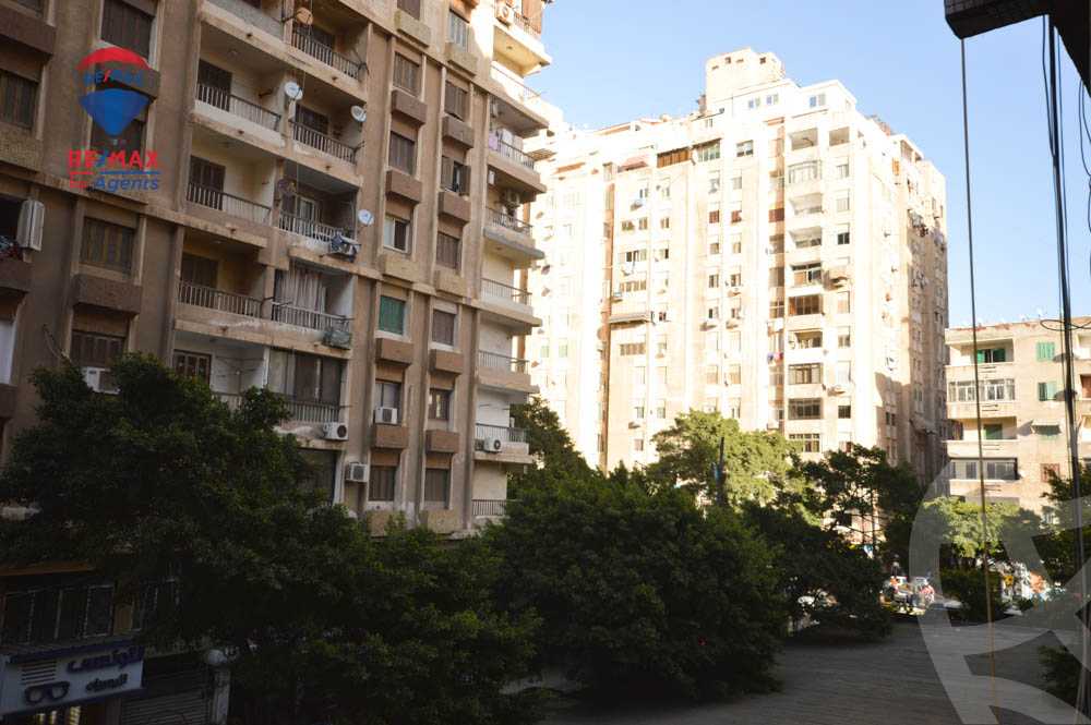 https://aqarmap.com.eg/ar/listing/3878398-for-sale-alexandria-bolekly-abou-quer-st