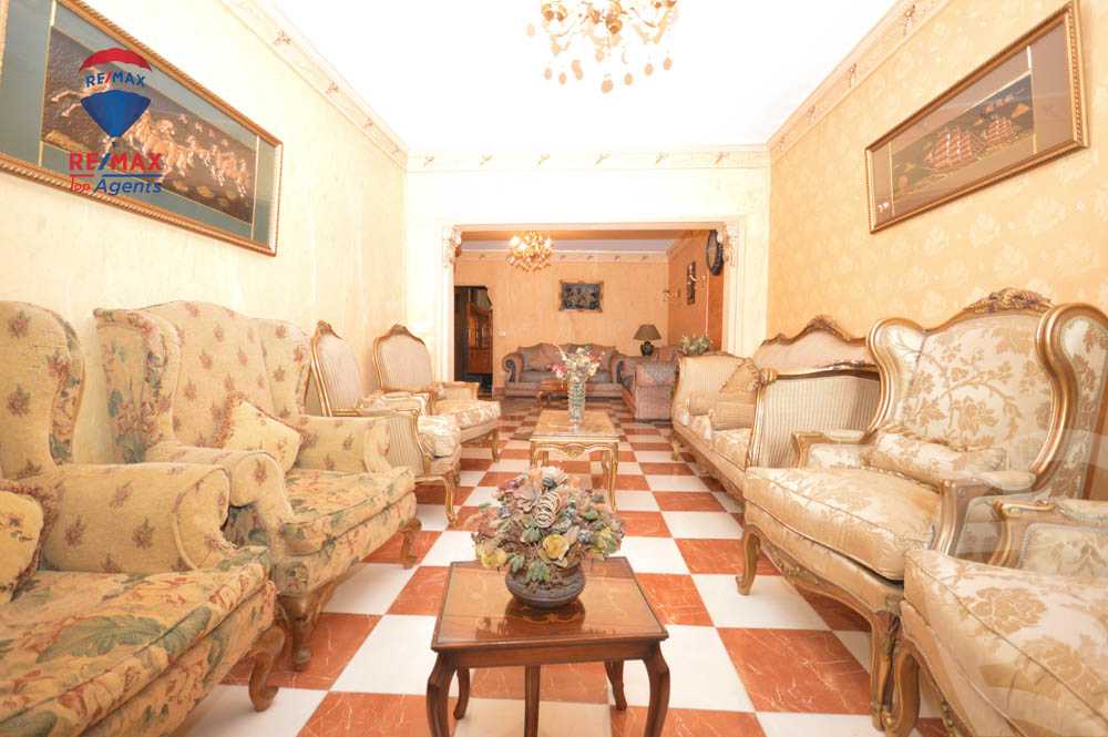 https://aqarmap.com.eg/ar/listing/3878398-for-sale-alexandria-bolekly-abou-quer-st