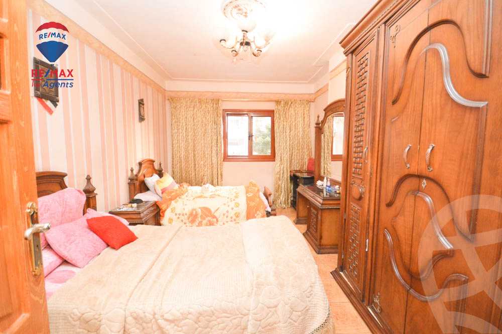 https://aqarmap.com.eg/ar/listing/3878398-for-sale-alexandria-bolekly-abou-quer-st