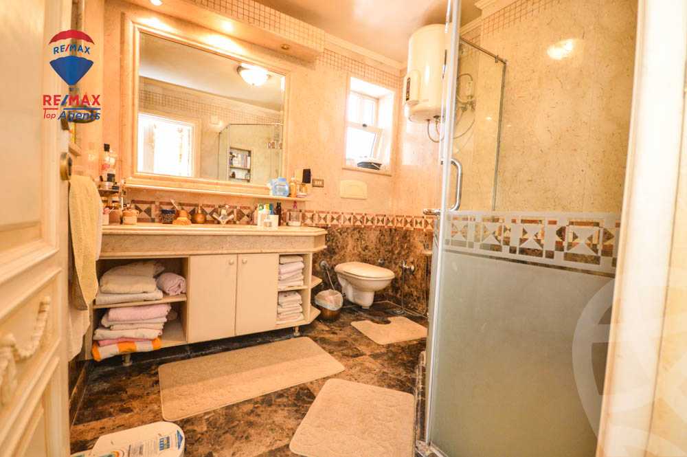 https://aqarmap.com.eg/ar/listing/3884035-for-sale-alexandria-lauran-el-gaish-rd