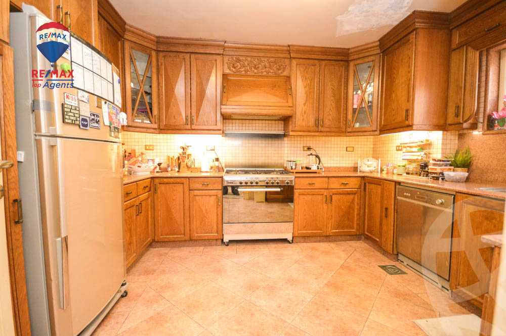https://aqarmap.com.eg/ar/listing/3884035-for-sale-alexandria-lauran-el-gaish-rd