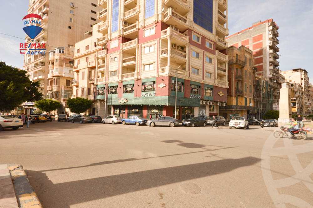https://aqarmap.com.eg/ar/listing/3886203-for-rent-alexandria-camp-cesar-goerg-abed-st