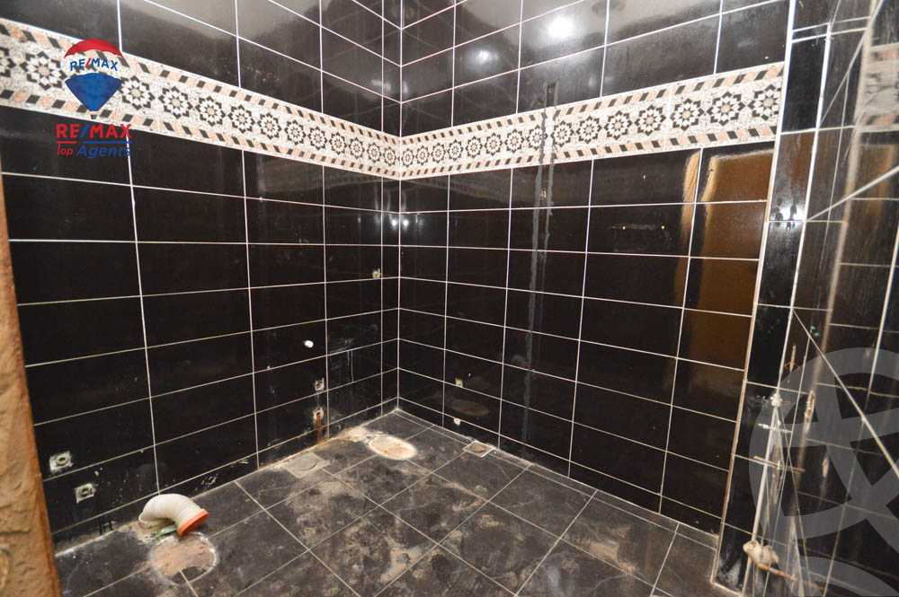 https://aqarmap.com.eg/ar/listing/3890512-for-sale-alexandria-glim-shr-bd-lslm-rf