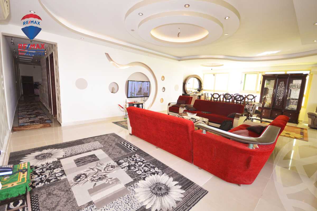 https://aqarmap.com.eg/en/listing/4244044-for-sale-alexandria-ibrahimia-abou-quer-st