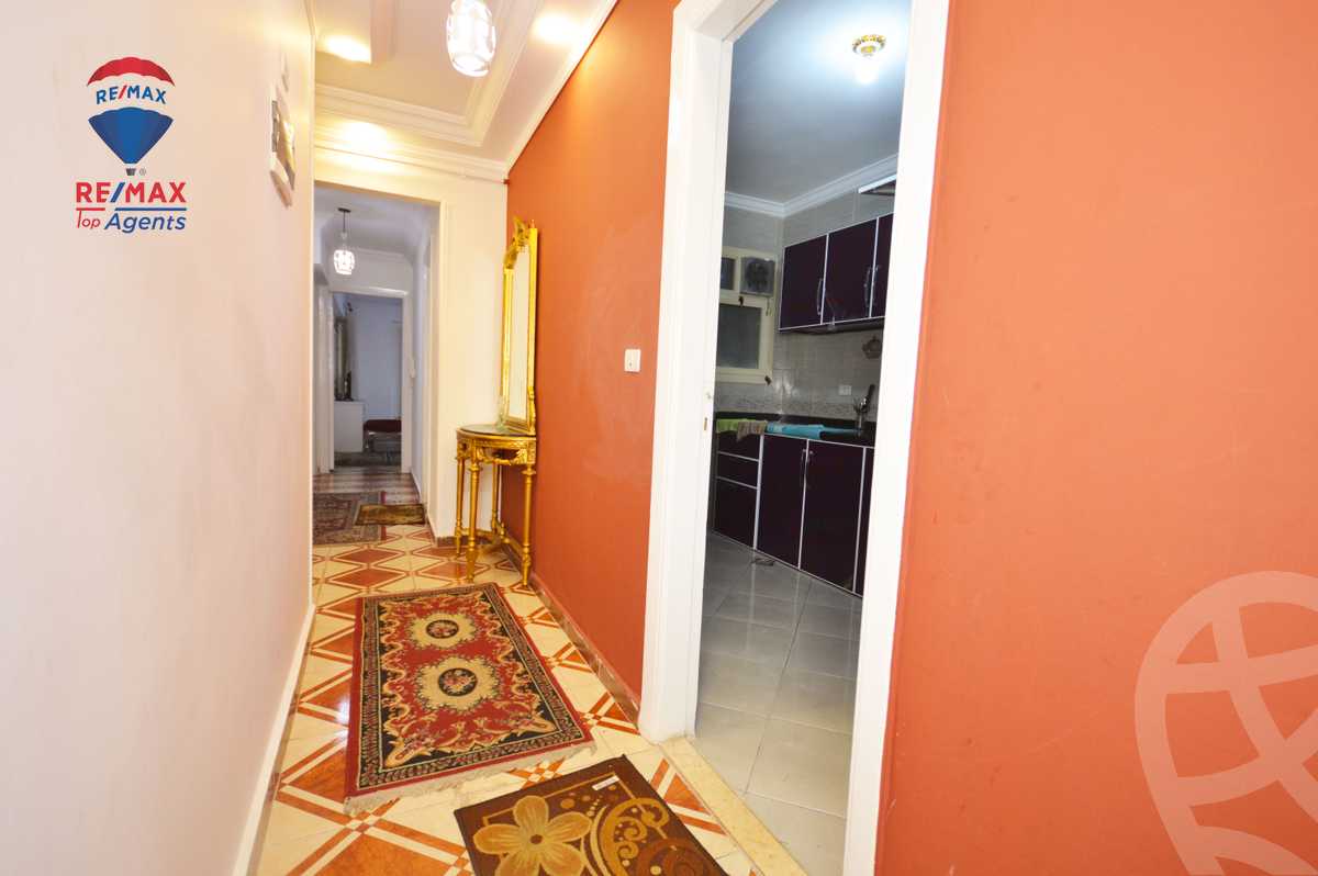https://aqarmap.com.eg/en/listing/4244122-for-sale-alexandria-miami-shr-jml-bd-lnsr