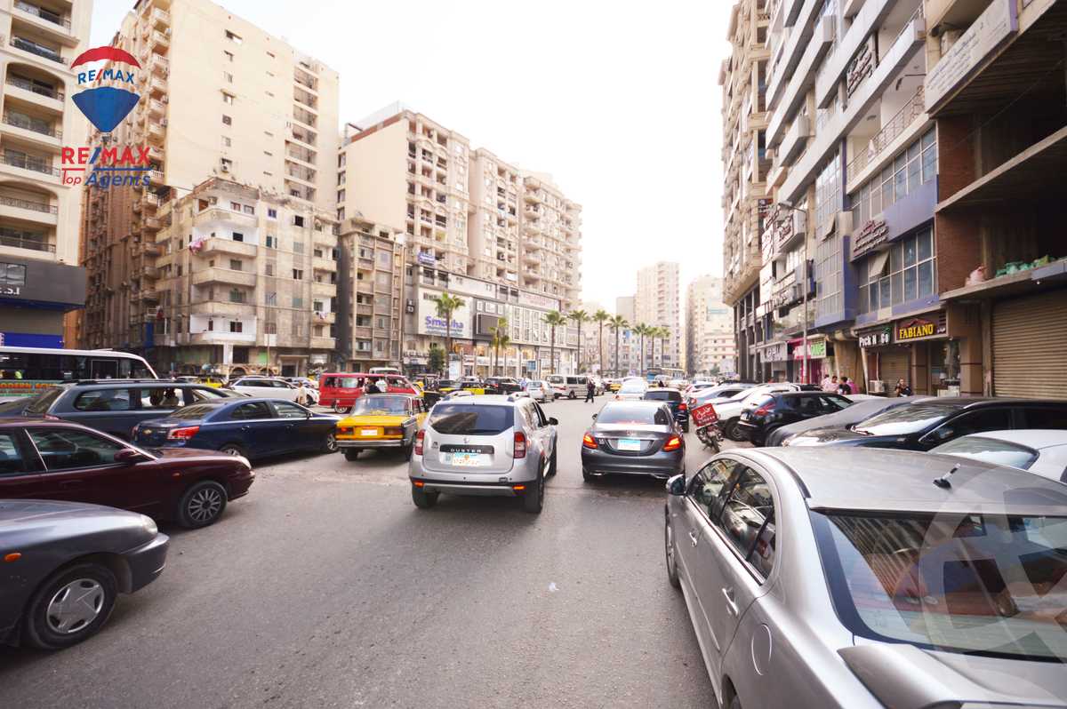 https://aqarmap.com.eg/en/listing/4264425-for-sale-alexandria-smouha-tout-ankh-amoun-st