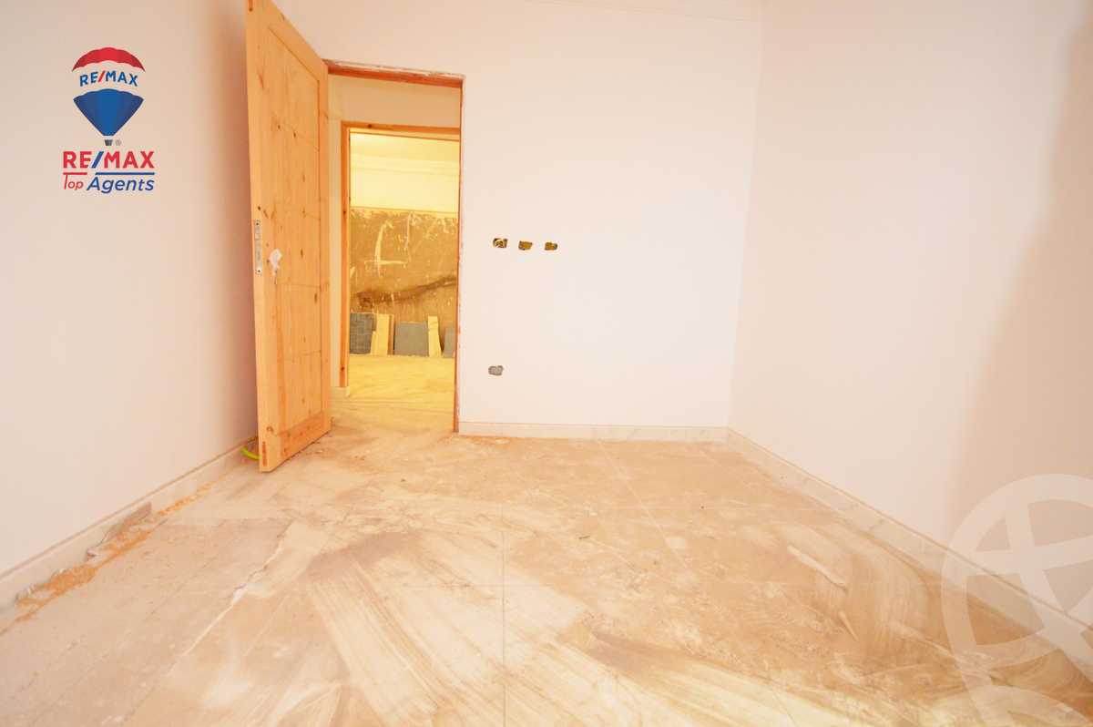 https://aqarmap.com.eg/en/listing/4302116-for-sale-alexandria-el-mandara-al-mahdaoi-st