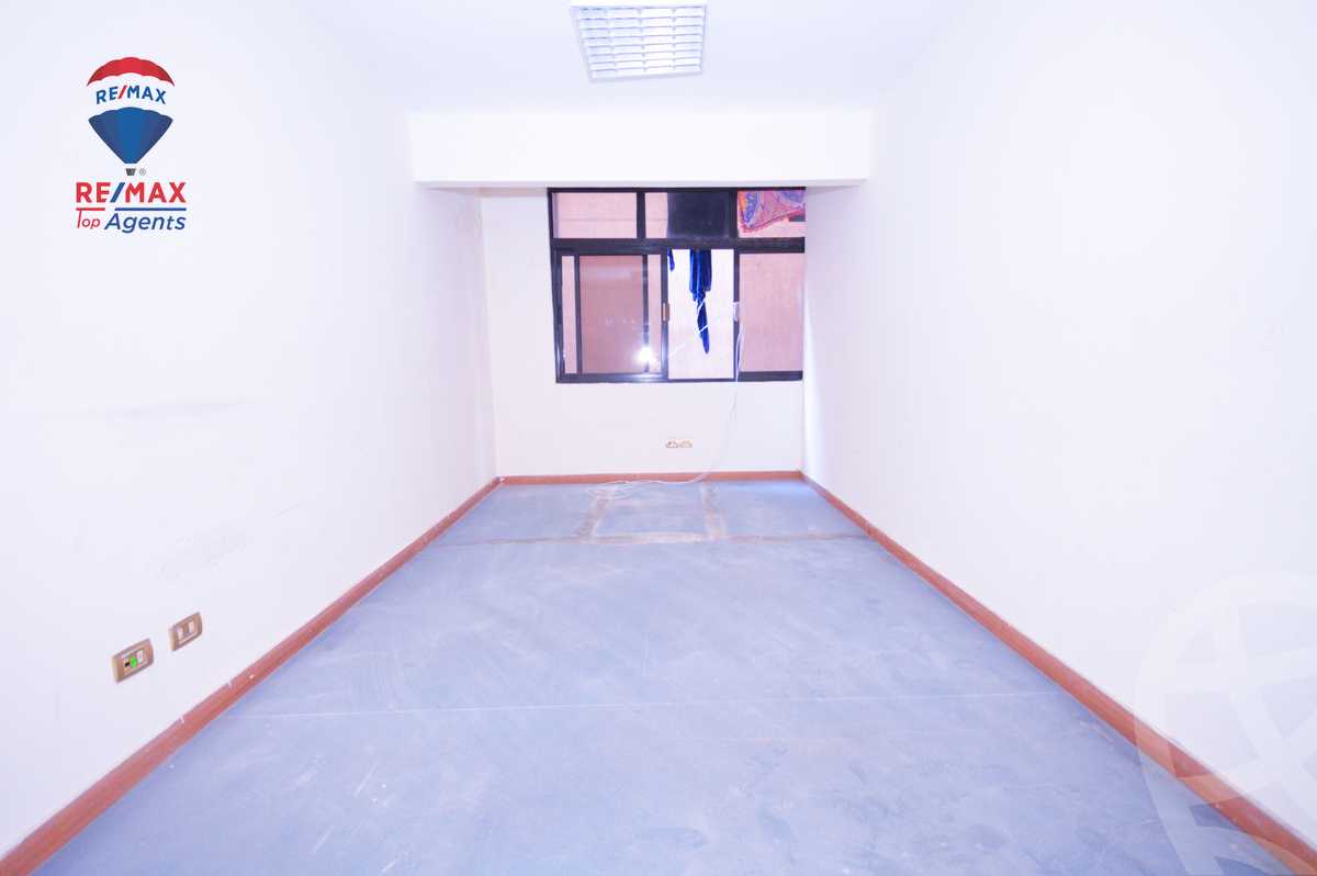 https://aqarmap.com.eg/en/listing/4309497-for-sale-abd-el-aziz-fahmy-st