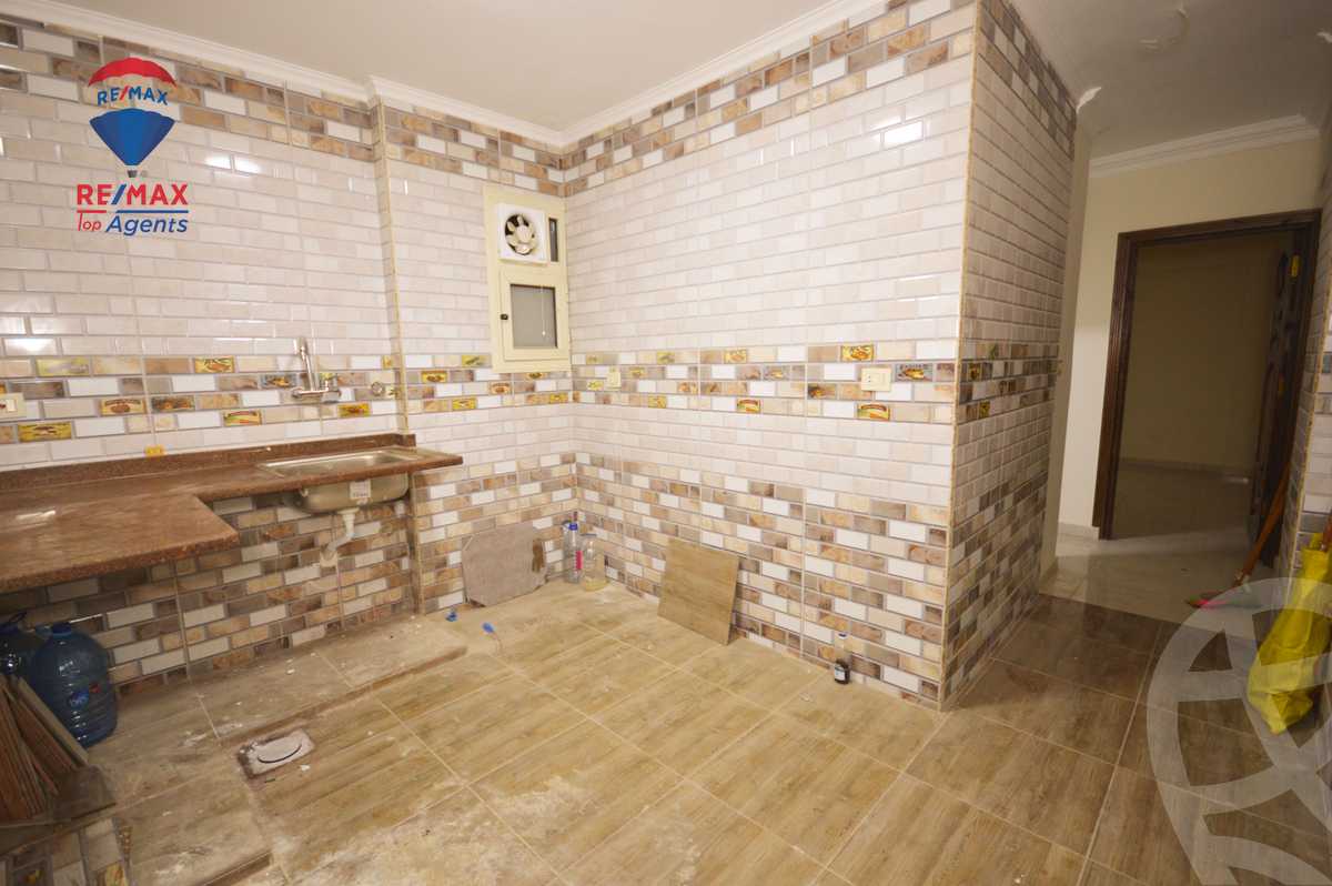 https://aqarmap.com.eg/ar/listing/4311508-for-rent-alexandria-smouha-el-nasr-st