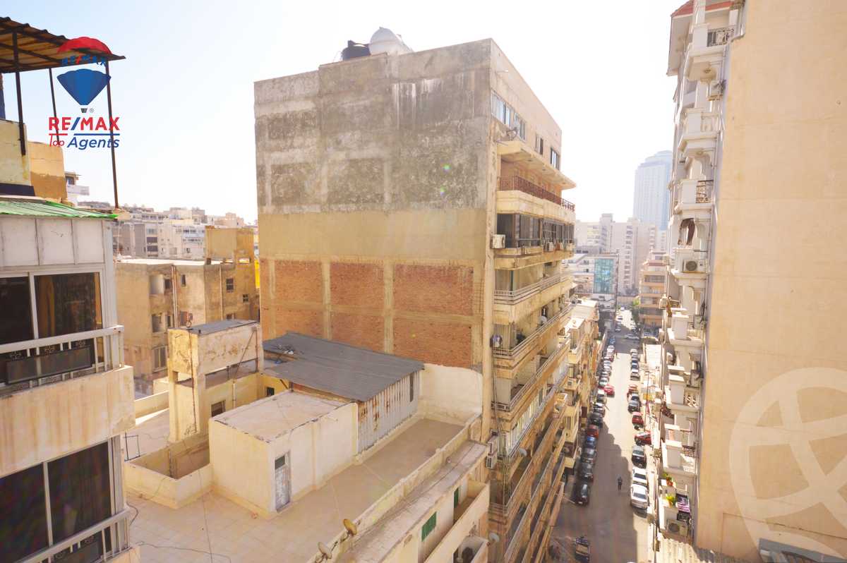 https://aqarmap.com.eg/ar/listing/4316444-for-rent-abd-el-aziz-fahmy-st