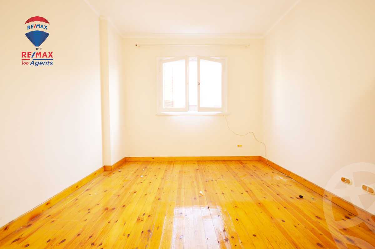 https://aqarmap.com.eg/ar/listing/4330314-for-rent-alexandria-bolekly-wnjdt