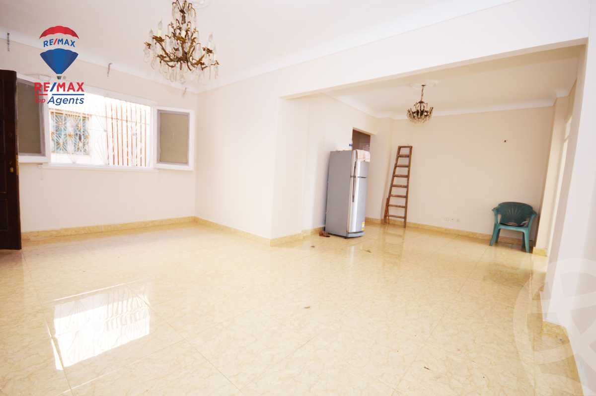 https://aqarmap.com.eg/ar/listing/4330314-for-rent-alexandria-bolekly-wnjdt