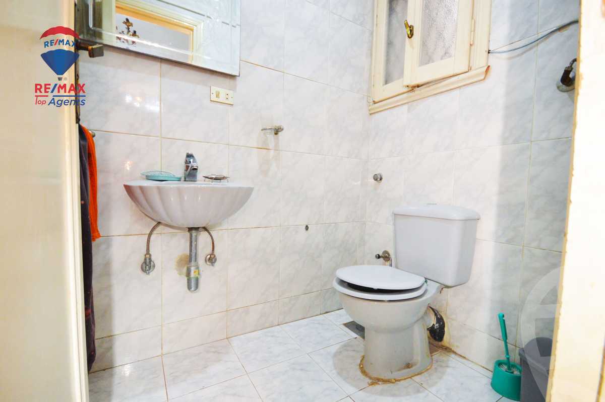 https://aqarmap.com.eg/ar/listing/4331305-for-sale-alexandria-glim-shr-bw-qyr-tryq-lhry