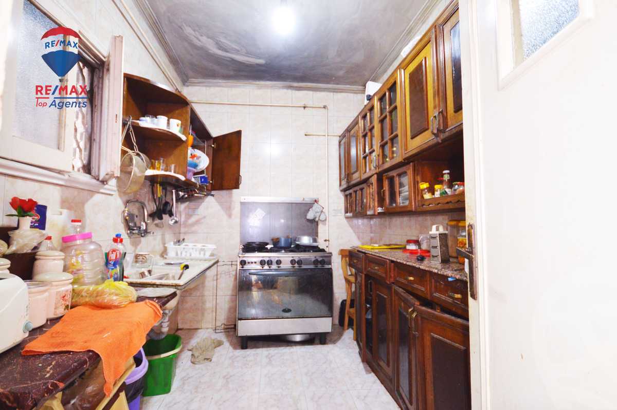 https://aqarmap.com.eg/ar/listing/4331305-for-sale-alexandria-glim-shr-bw-qyr-tryq-lhry