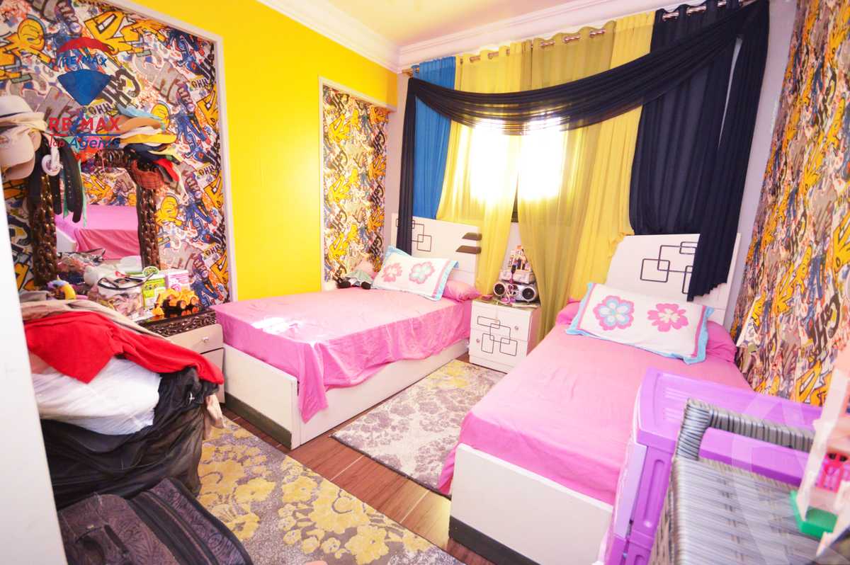https://aqarmap.com.eg/en/listing/4331501-for-sale-alexandria-lsywf-el-falki