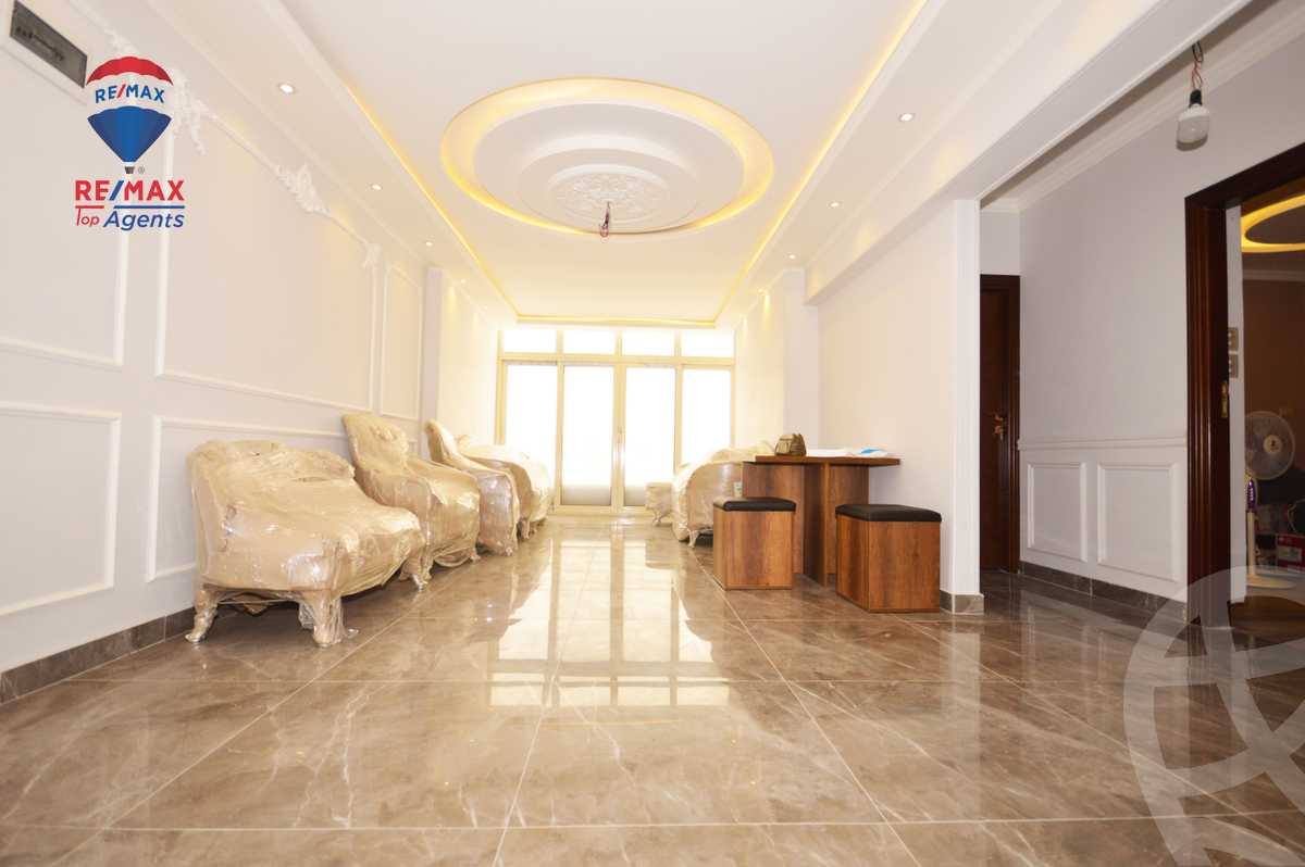 https://aqarmap.com.eg/en/listing/4339967-for-sale-alexandria-lauran-el-gaish-rd