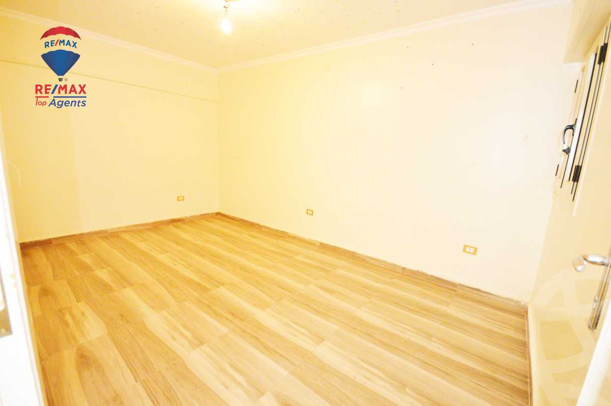 https://aqarmap.com.eg/en/listing/4342134-for-rent-mostafa-kamel-sttt