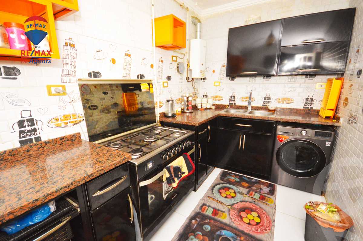 https://aqarmap.com.eg/en/listing/4361319-for-sale-alexandria-sydy-bshr-sydy-bshr-bhry-mohammed-atef-el-saeed-st